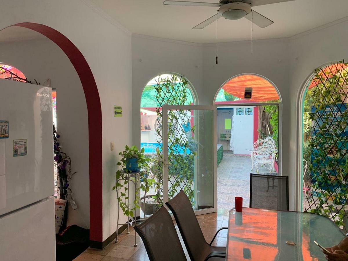 Hostel Quetzal Cancun Exterior photo
