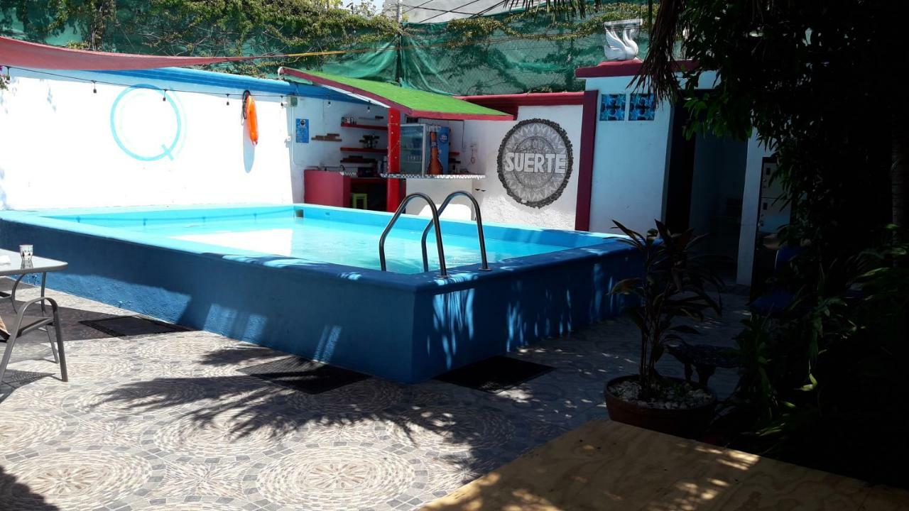 Hostel Quetzal Cancun Exterior photo